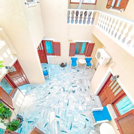 Apart-hotel Dima Perissa (Santorini)