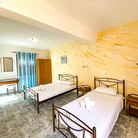 Aparthotel Dima Perissa (Santorini)