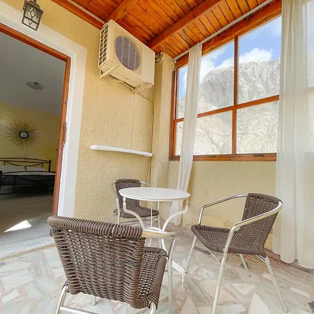 Santorini Dima Villa 3*