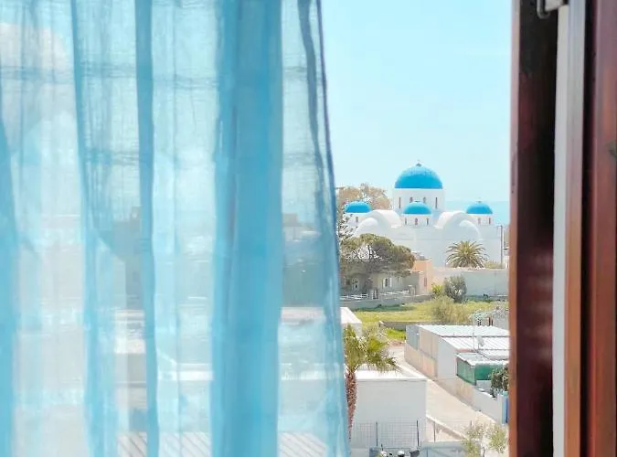 Dima 3* Perissa (Santorini)