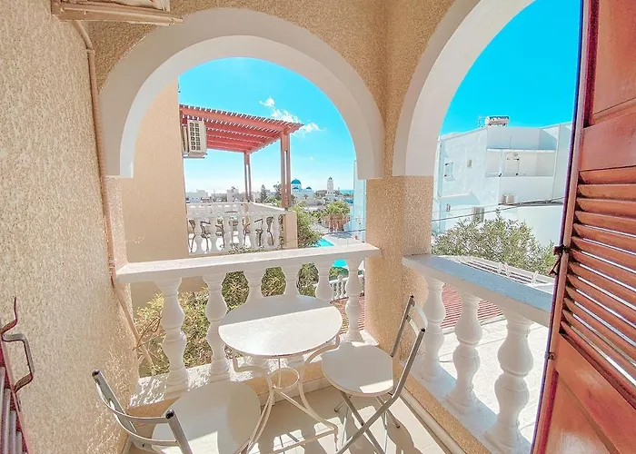 Dima Perissa (Santorini)