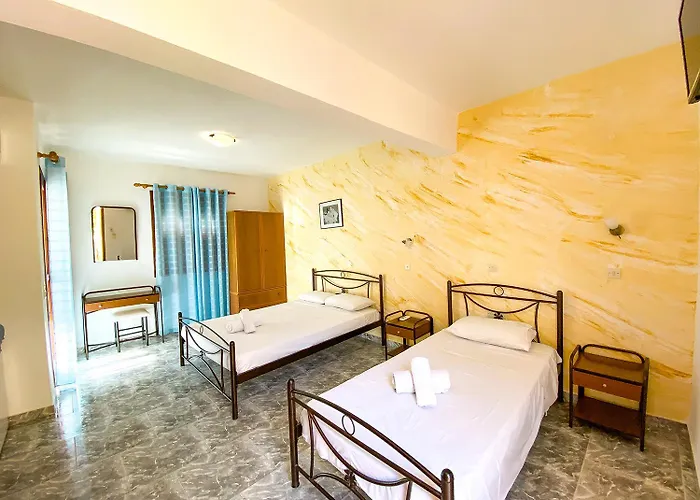 Aparthotel Dima Perissa (Santorini)